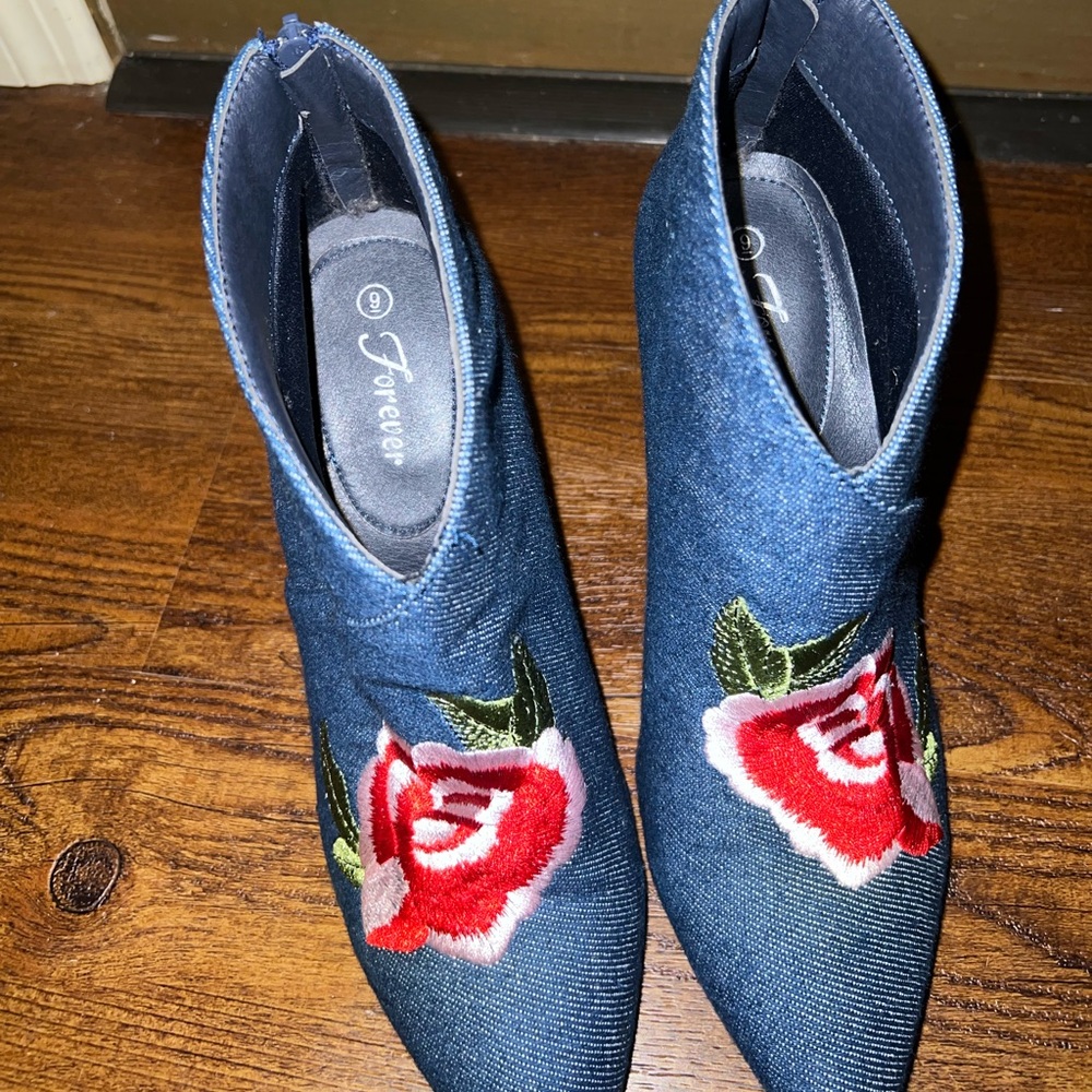 Blue Denim Floral Rose Embroidered Stiletto Heel Y2K Fashion Ankle Boots Size 9 - Picture 9 of 12
